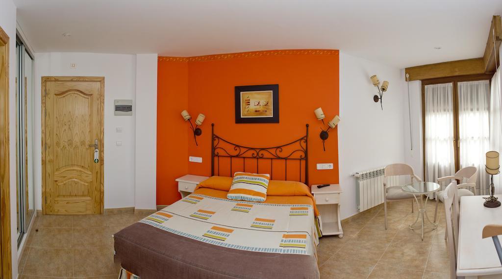Hotel Rural La Corte De Los Pinares Vinuesa Eksteriør billede
