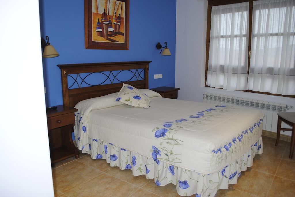 Hotel Rural La Corte De Los Pinares Vinuesa Værelse billede