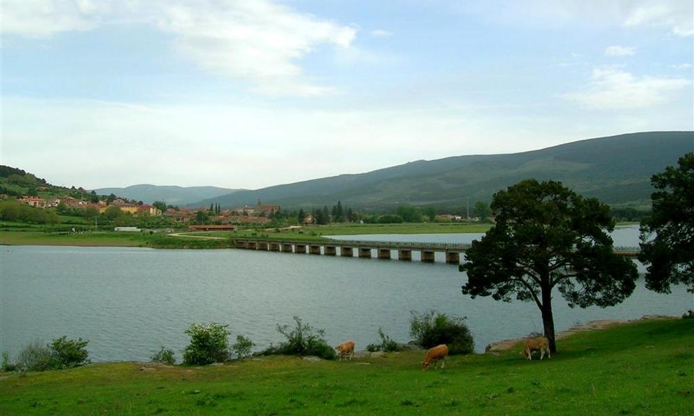 Hotel Rural La Corte De Los Pinares Vinuesa Eksteriør billede
